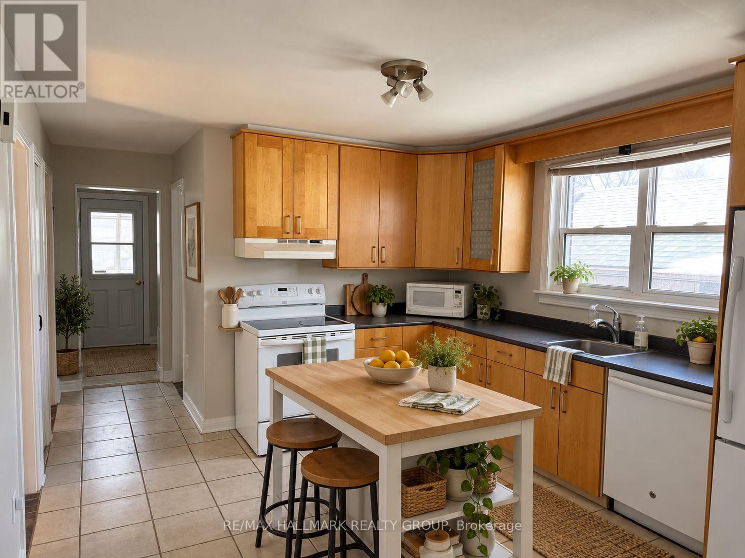 55 Ivy Crescent Property Photo 36