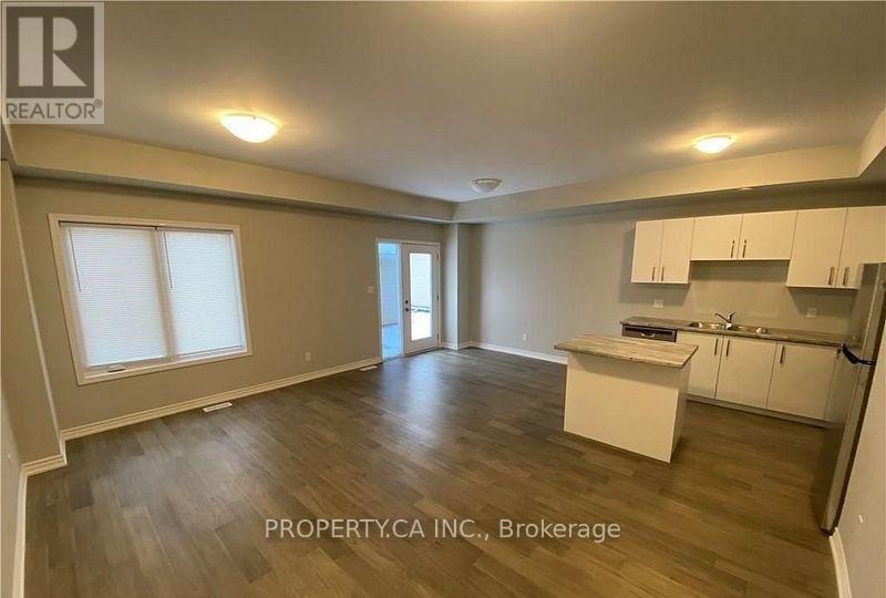 154 Broadway Lane Property Photo 3