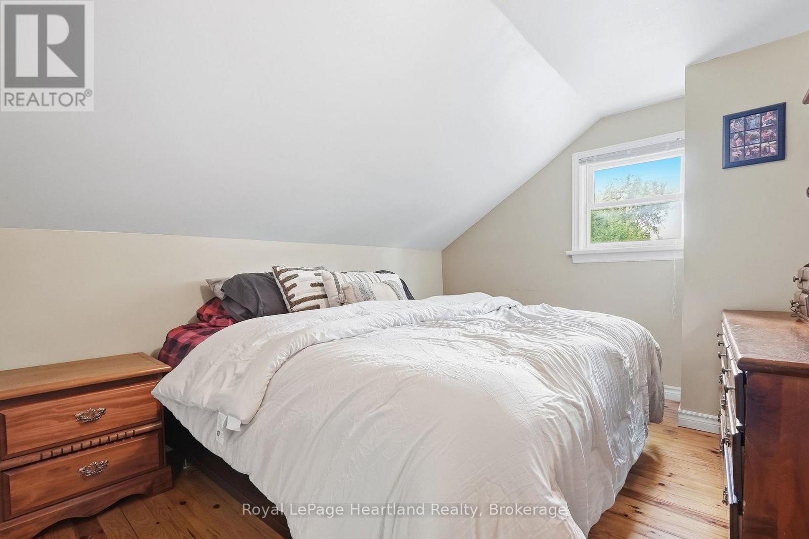 8 Clarke Street S Property Photo 20