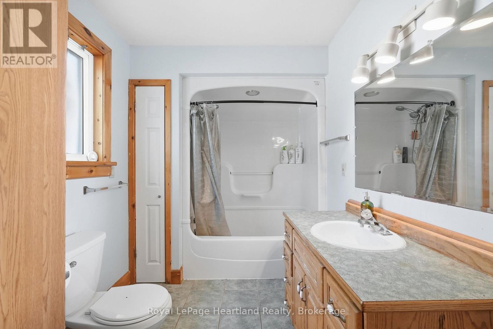 8 Clarke Street S Property Photo 22