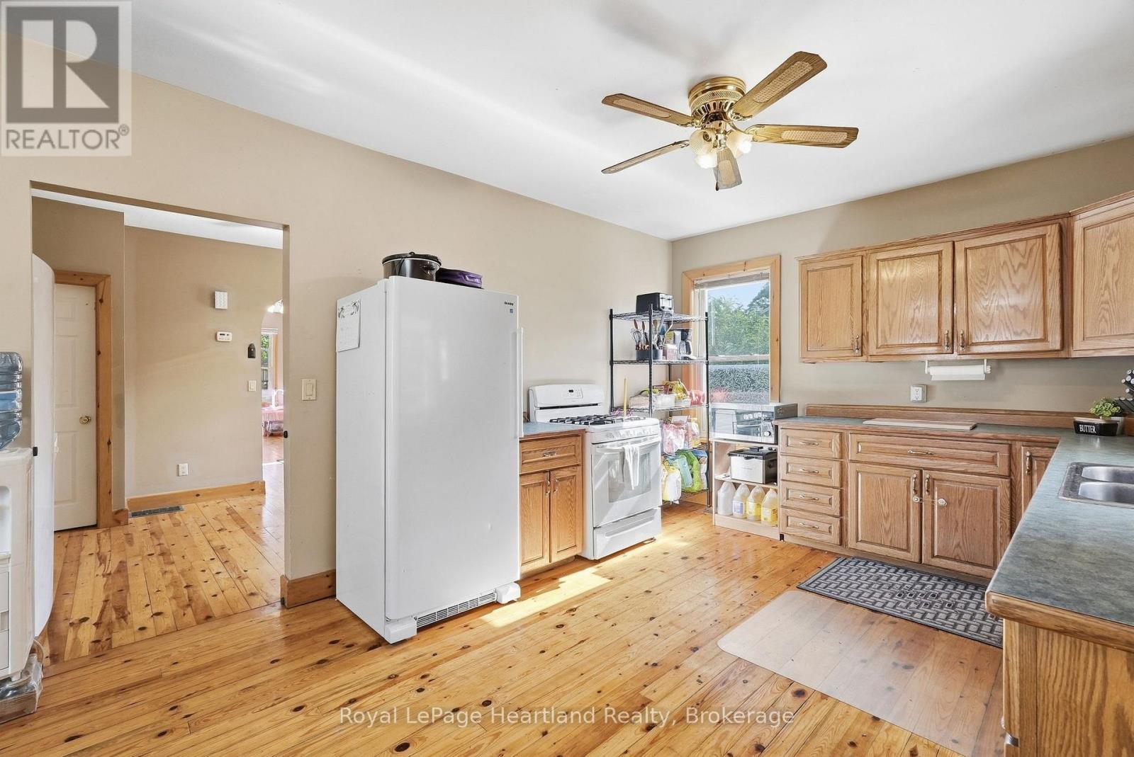 8 Clarke Street S Property Photo 25