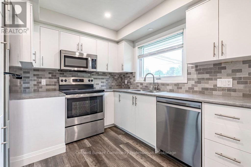 173 West 32nd Street Property Photo 1
