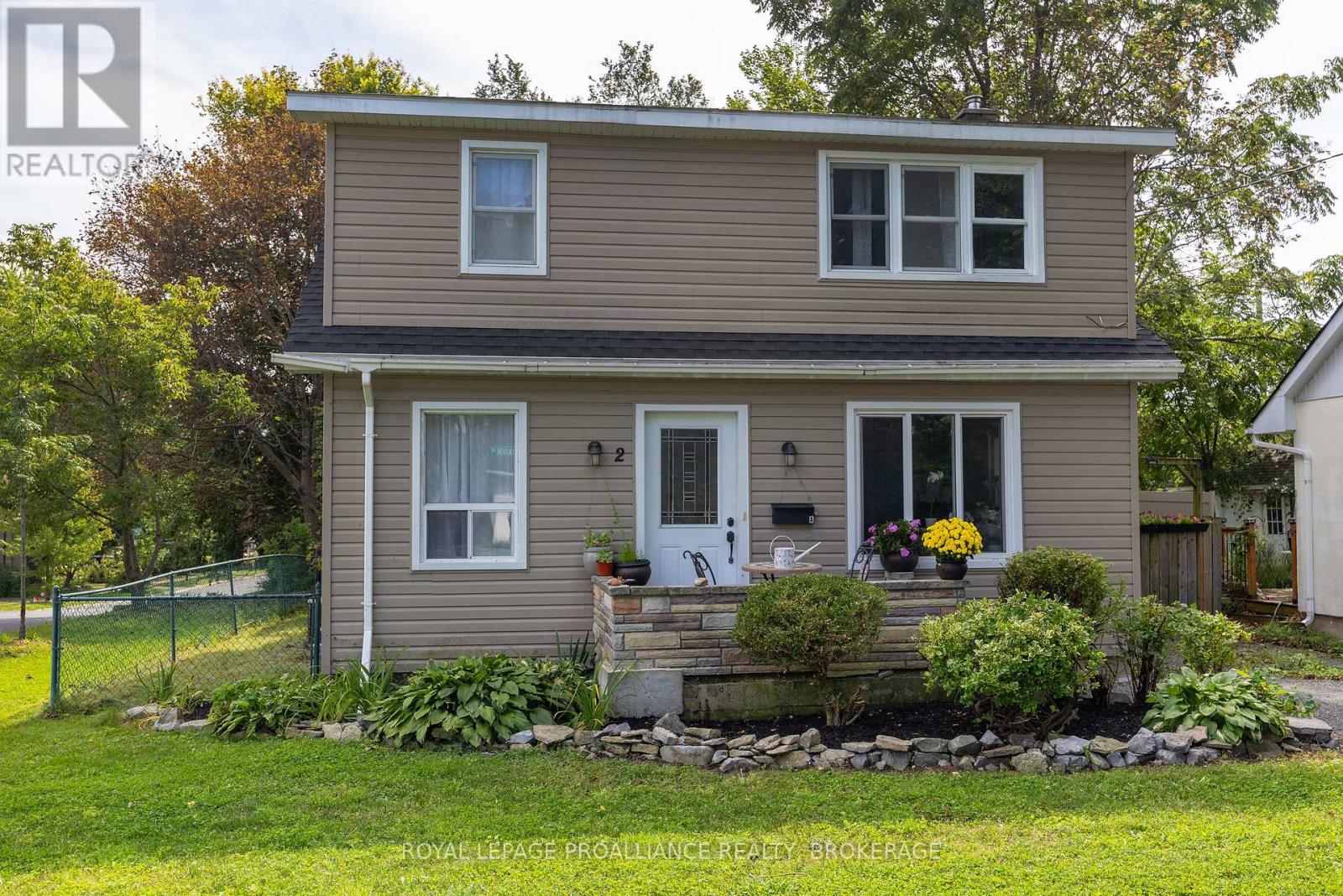 2 Dunkirk Avenue Property Photo 4