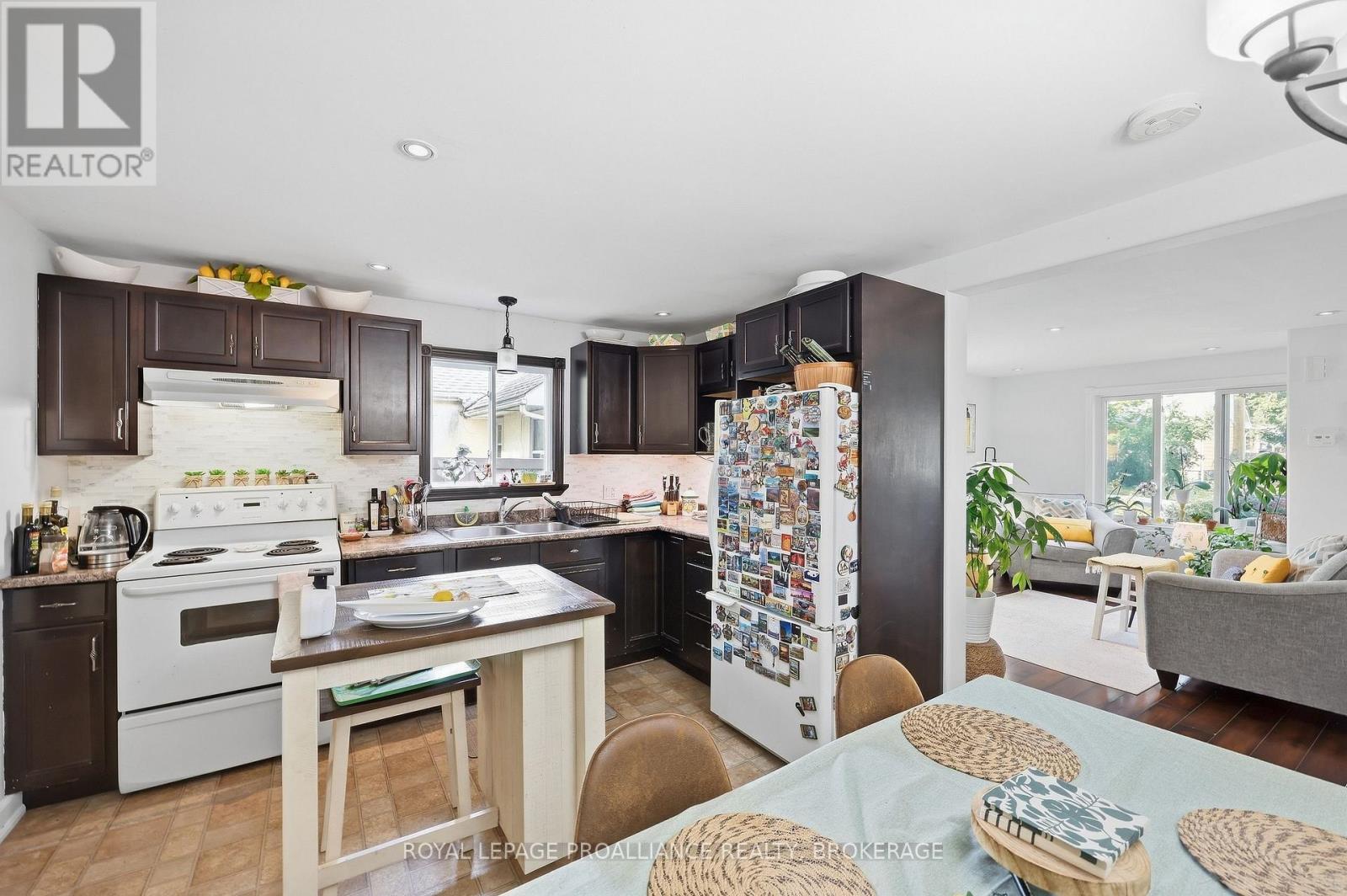 2 Dunkirk Avenue Property Photo 15