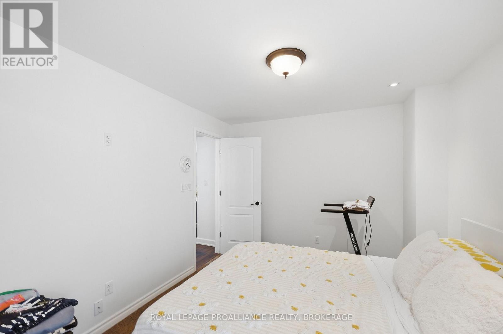 2 Dunkirk Avenue Property Photo 20