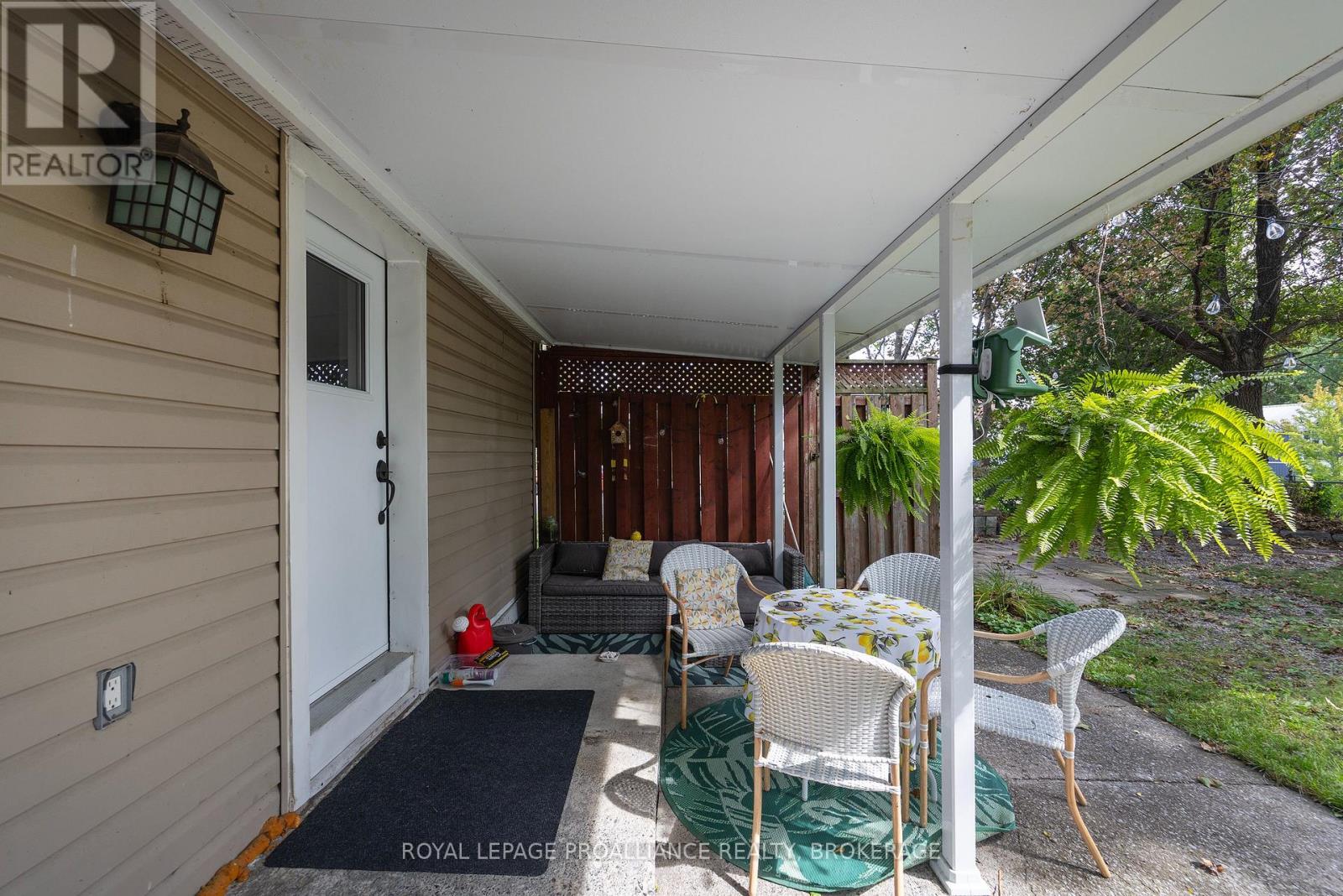 2 Dunkirk Avenue Property Photo 23