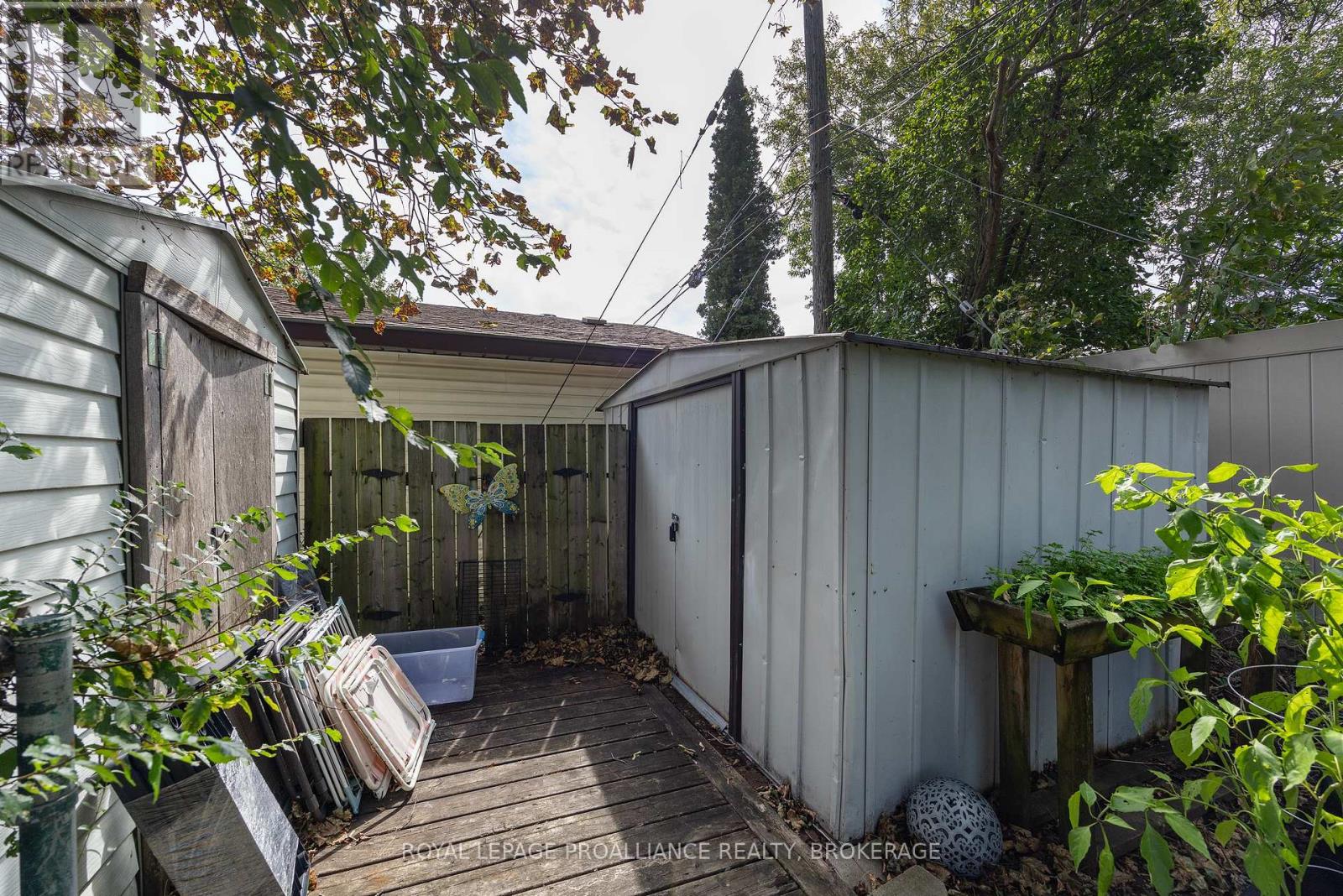 2 Dunkirk Avenue Property Photo 27