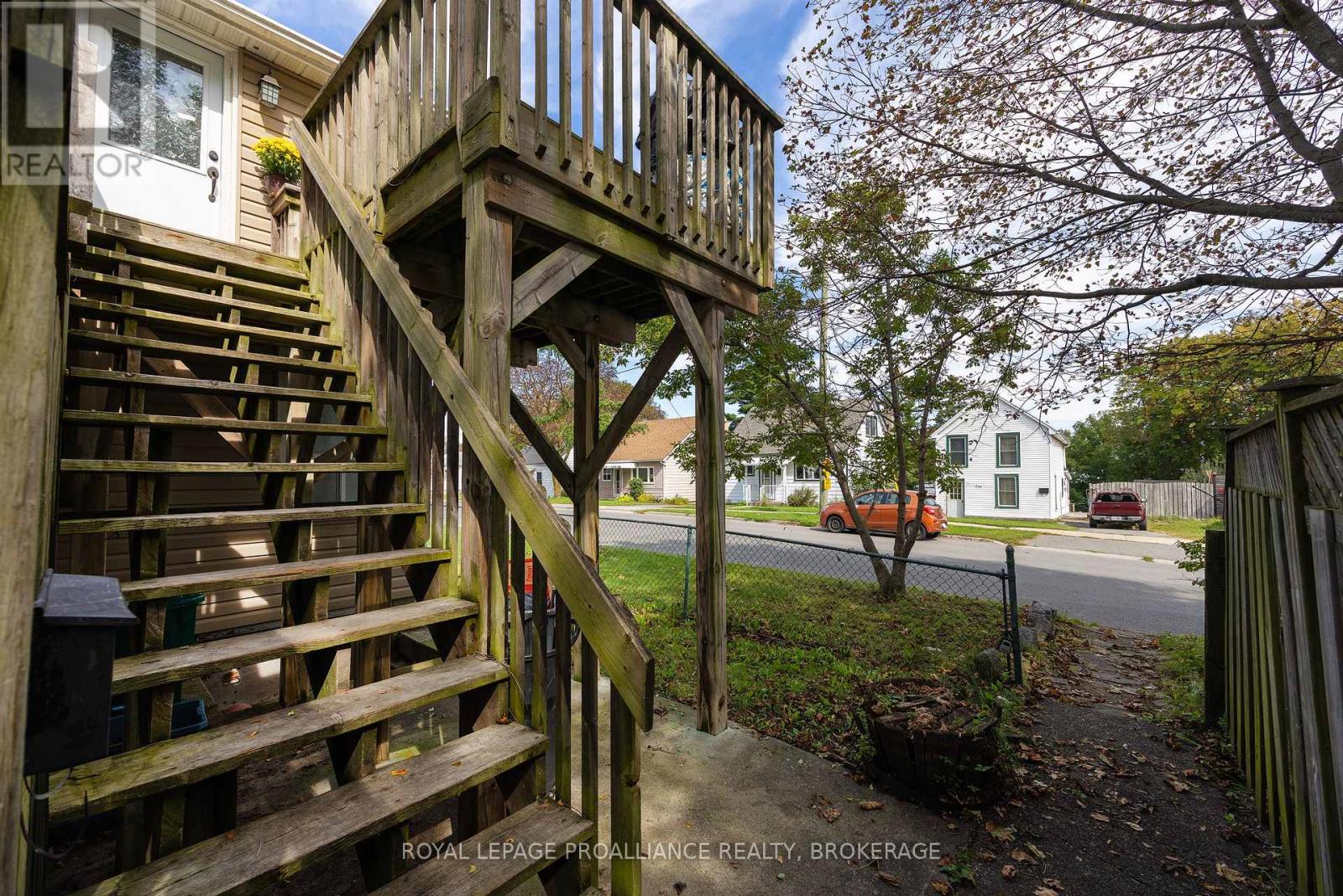 2 Dunkirk Avenue Property Photo 31