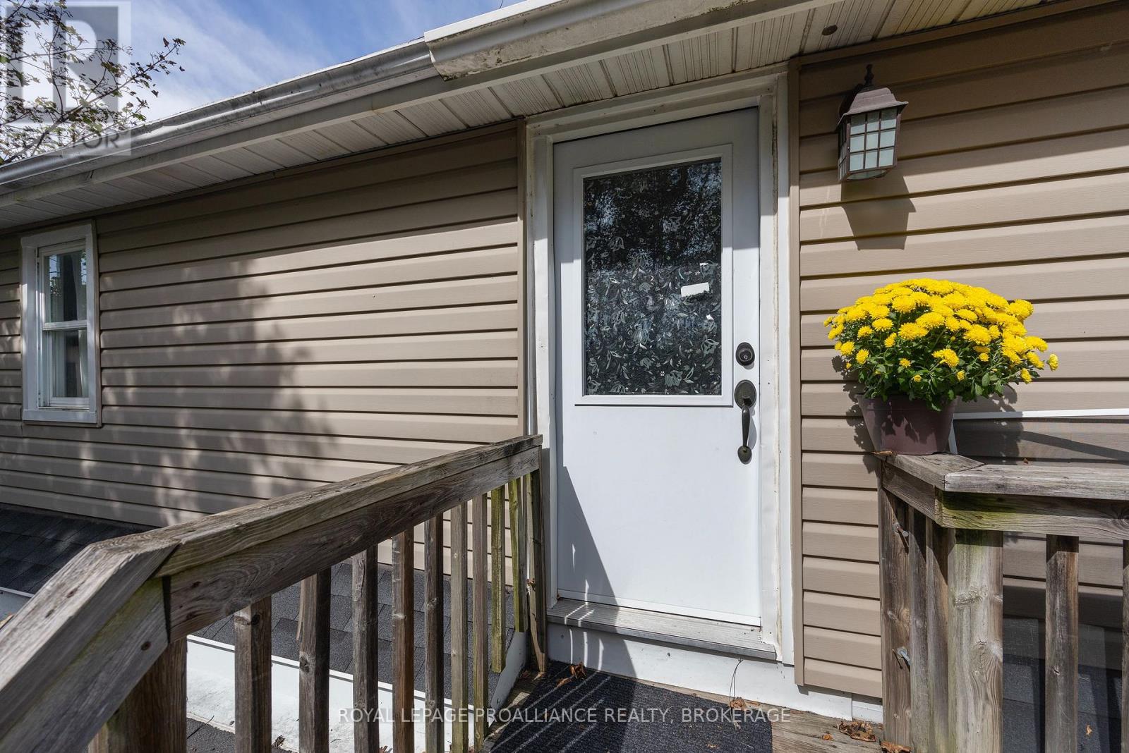 2 Dunkirk Avenue Property Photo 33