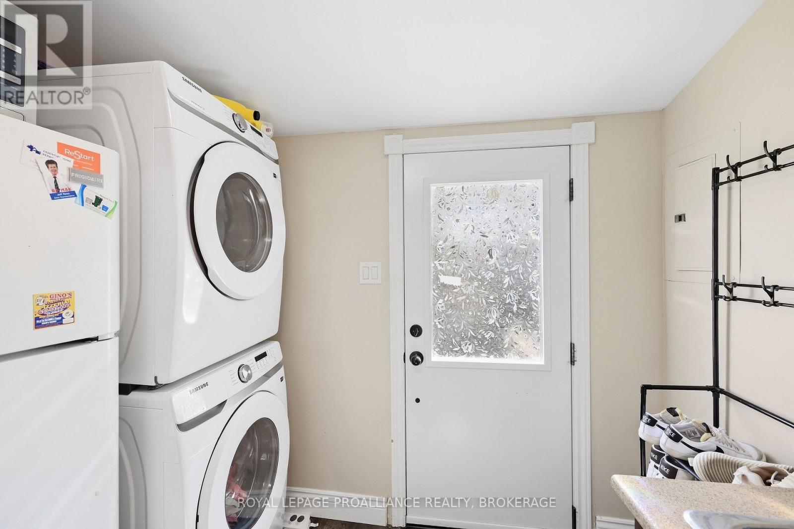 2 Dunkirk Avenue Property Photo 34