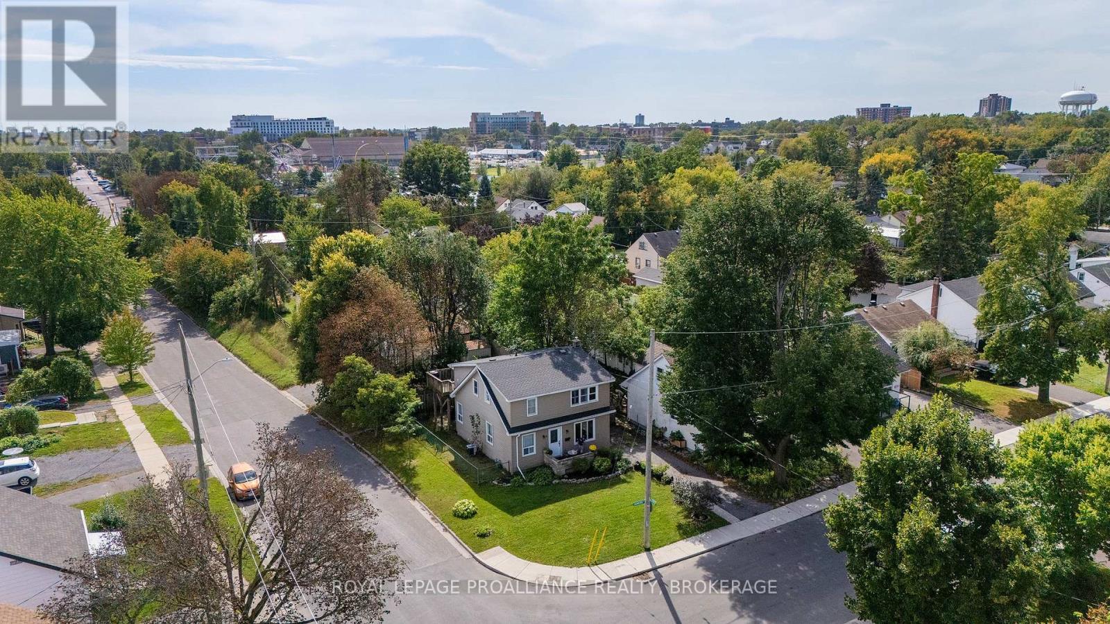 2 Dunkirk Avenue Property Photo 47