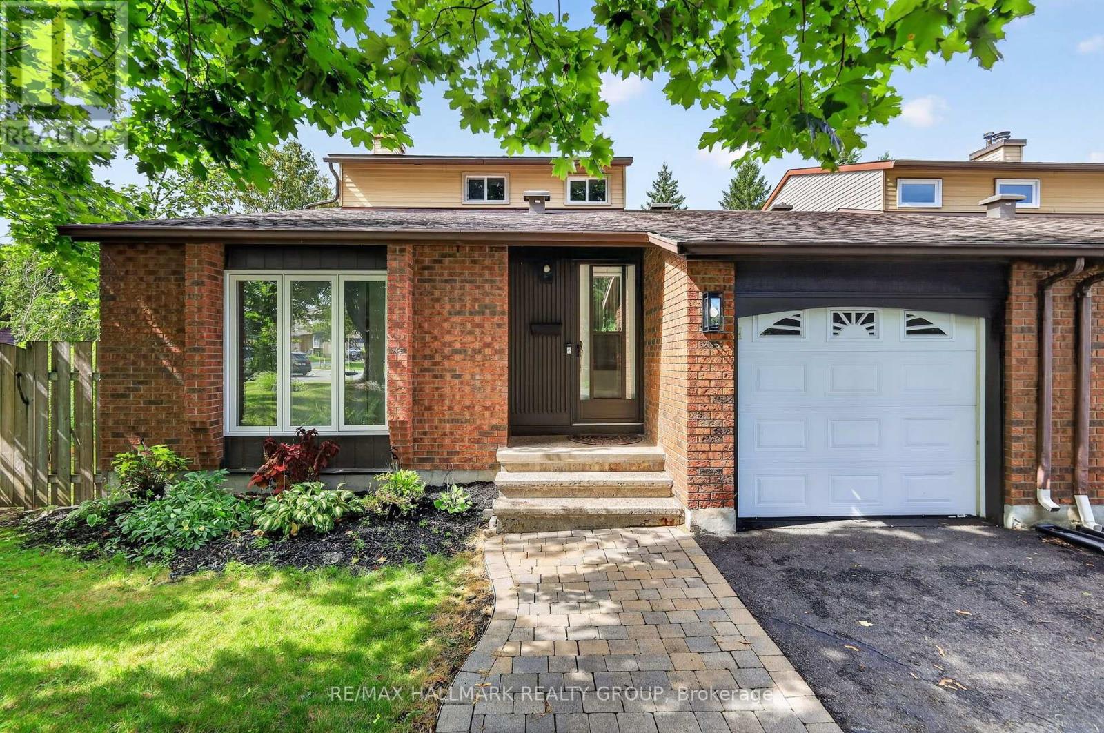 1055 Avignon Court Property Photo 1