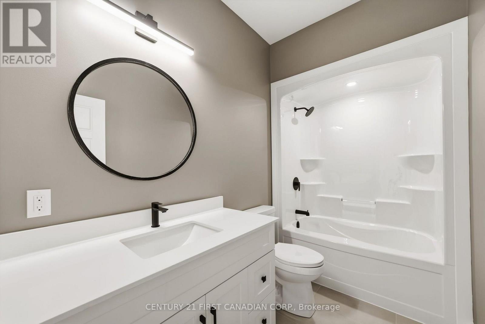 123 Addison Avenue Property Photo 24