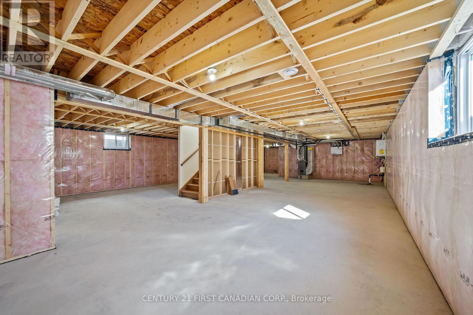 123 Addison Avenue Property Photo 26
