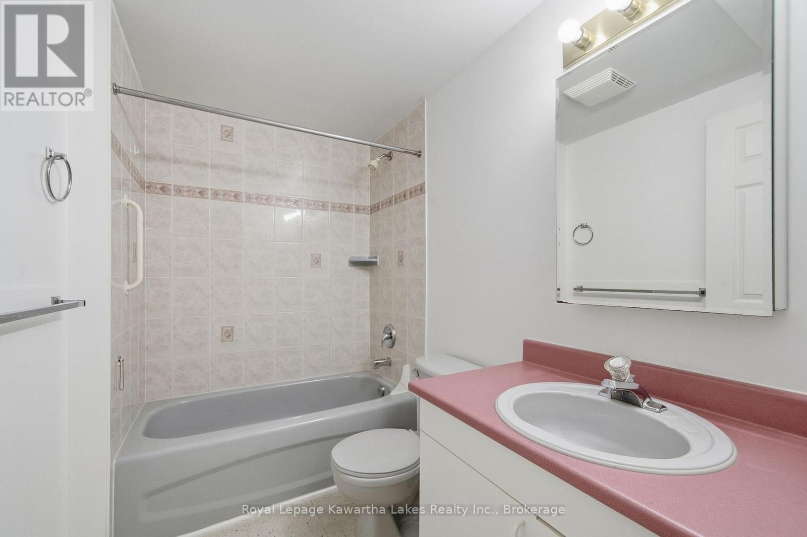 1220 Wildlark Drive Property Photo 39