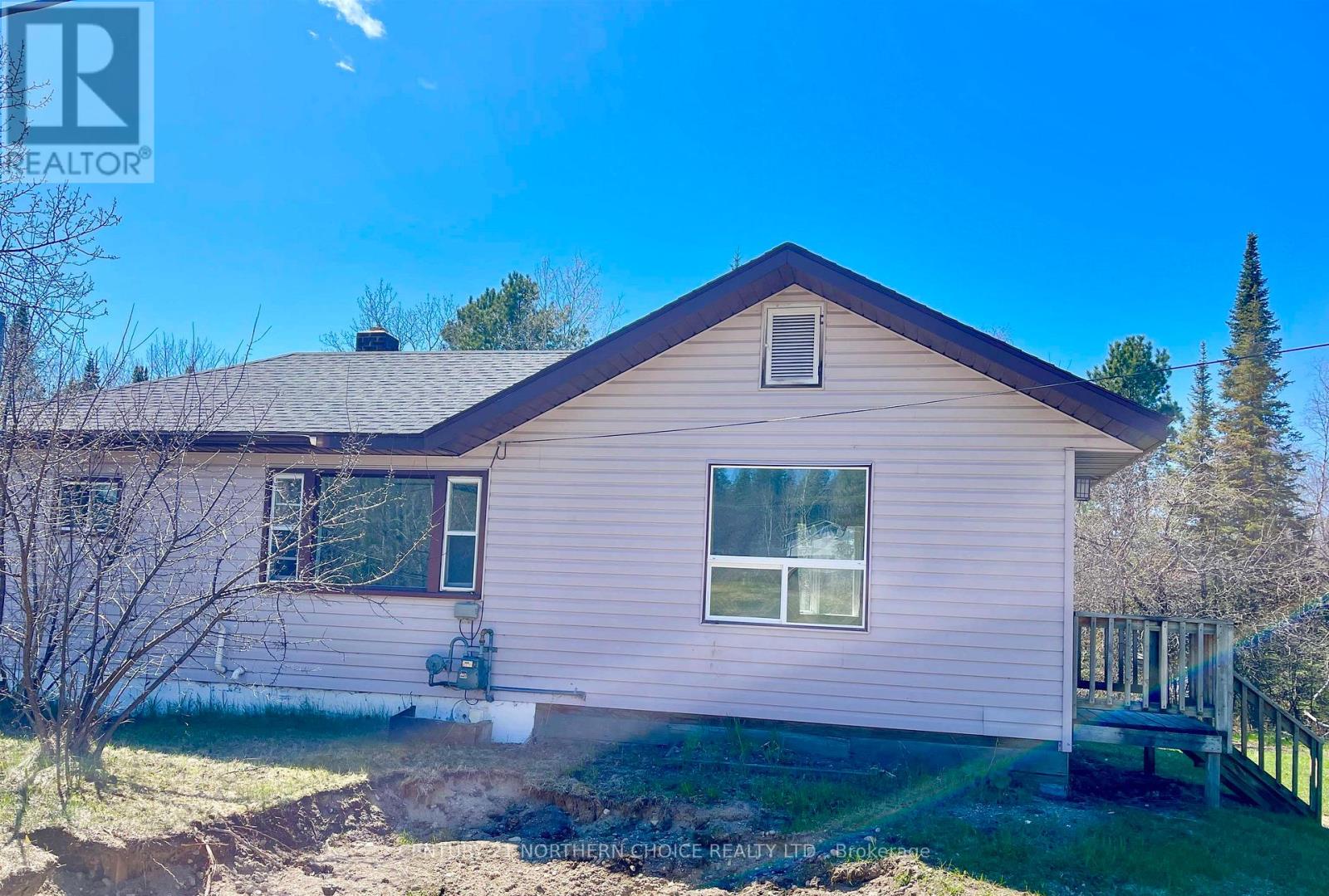 70 Armstrong Street Property Photo 1