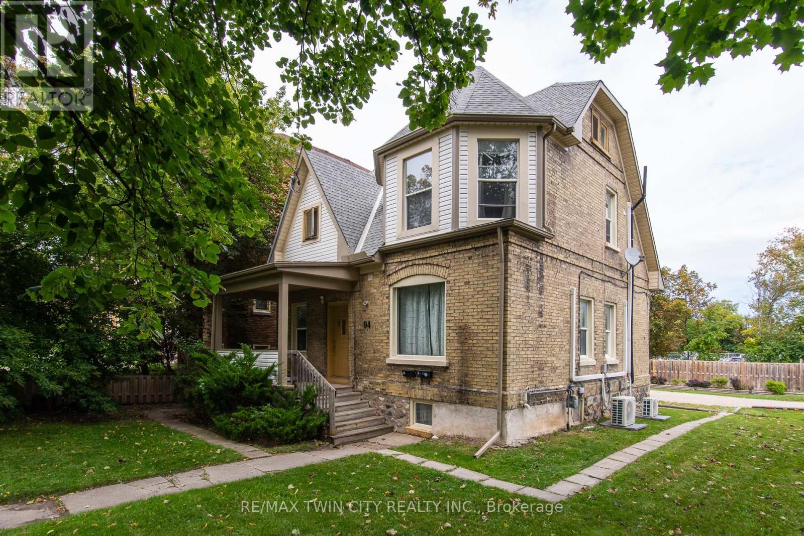 94 MARGARET AVENUE Property Photo 1