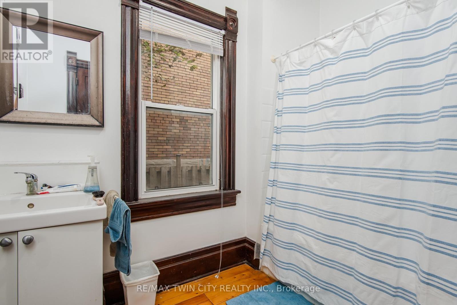94 Margaret Avenue Property Photo 23