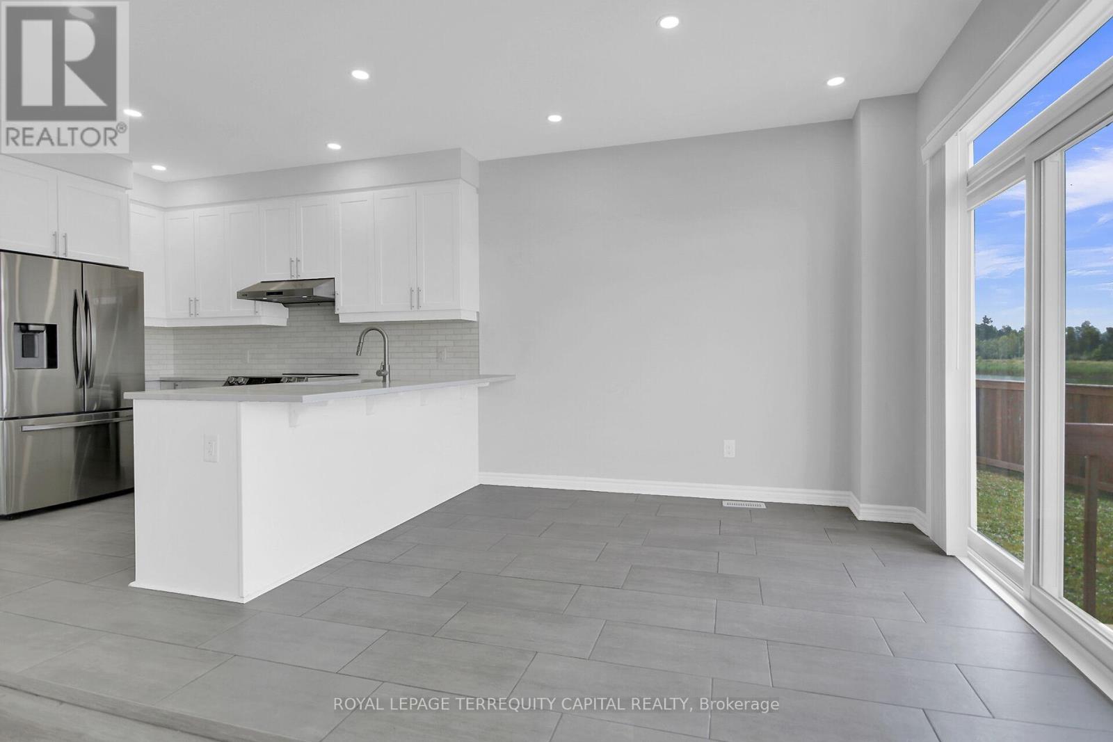 116 Unity Place Property Photo 11