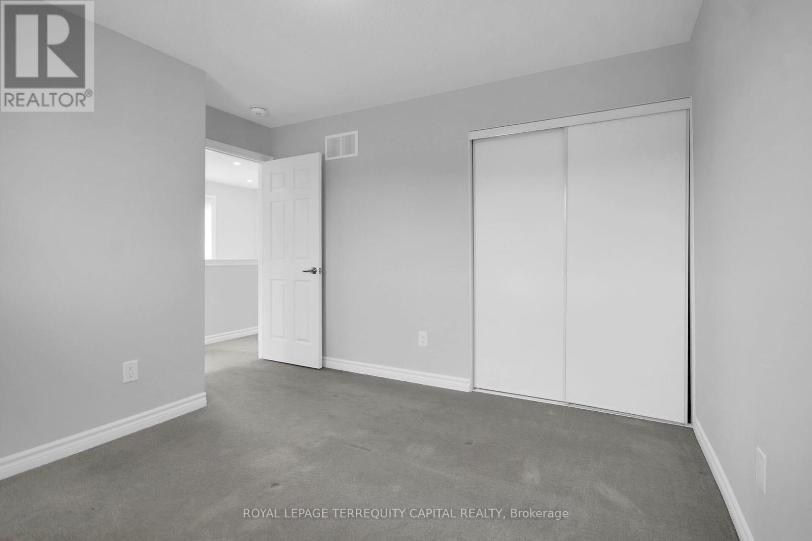 116 Unity Place Property Photo 33