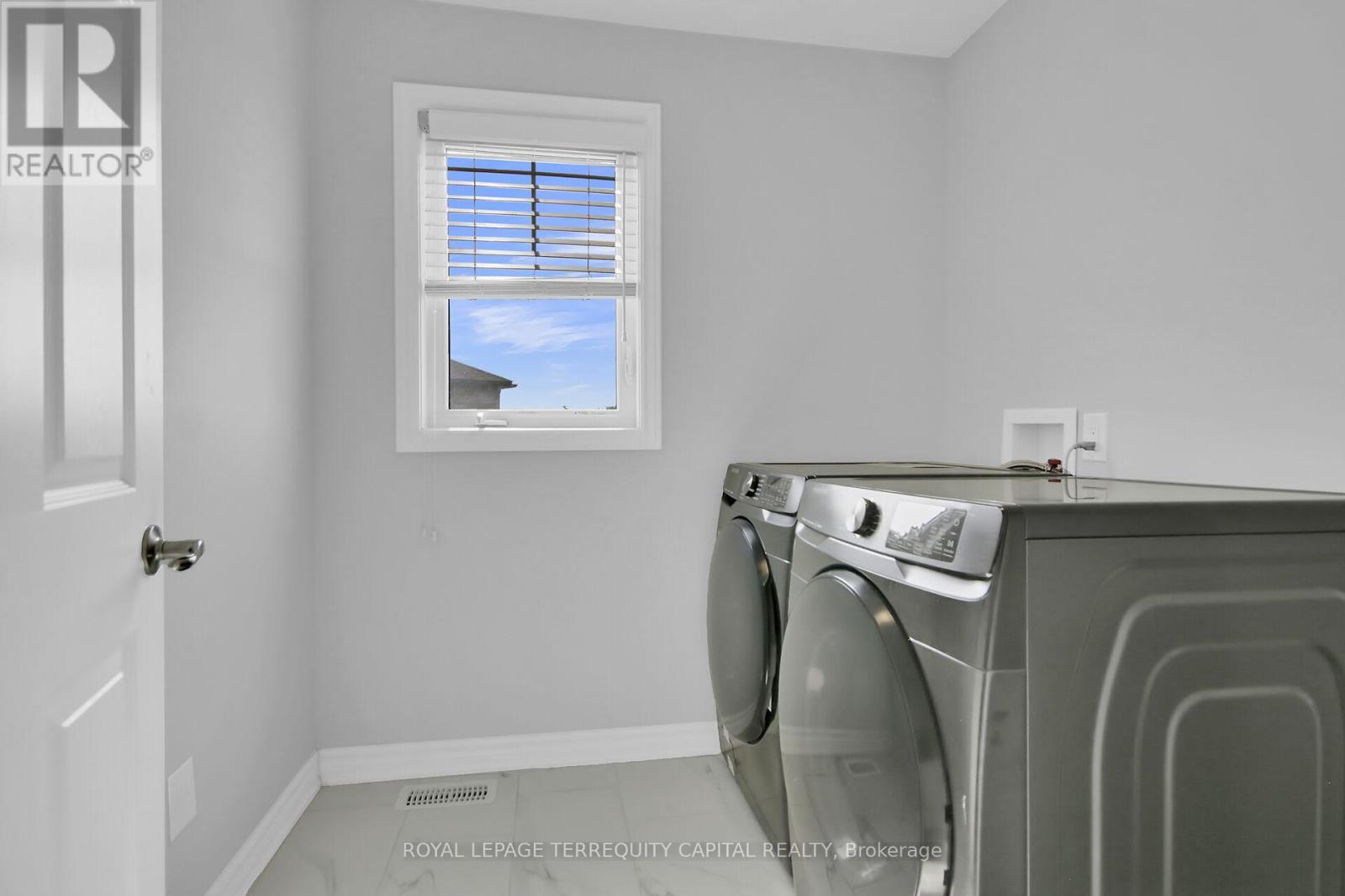 116 Unity Place Property Photo 40