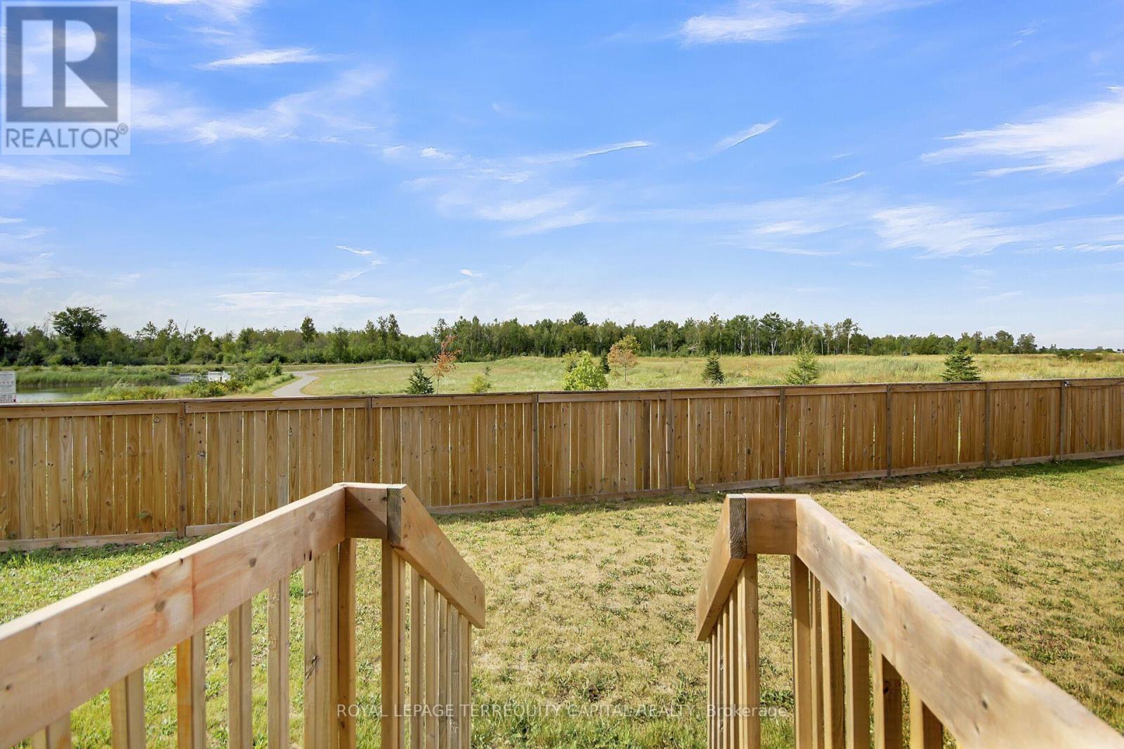 116 Unity Place Property Photo 45