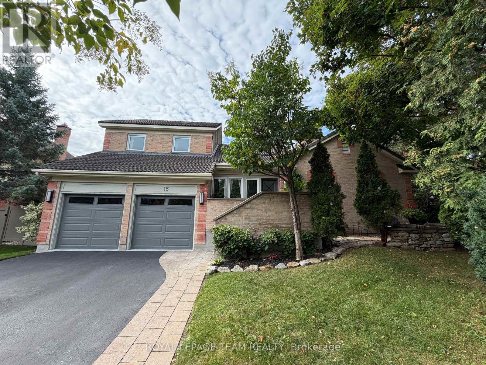 15 Kintail Court Property Photo 1