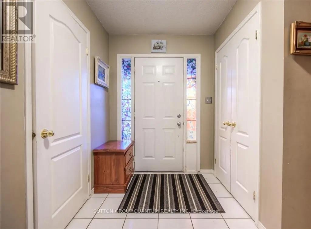 99 Foxborough Drive Property Photo 3