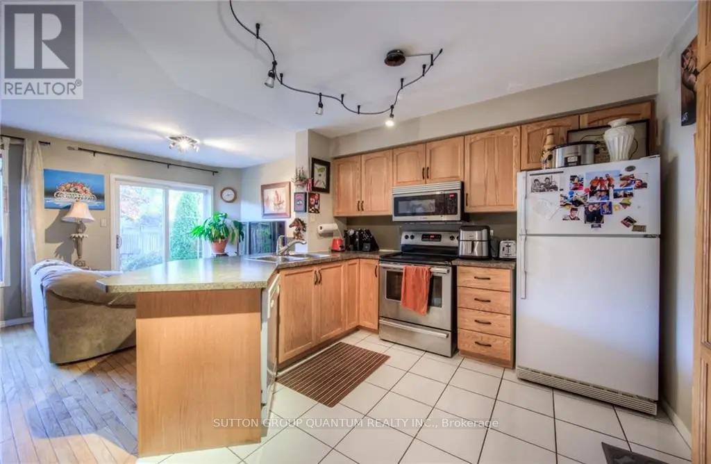 99 Foxborough Drive Property Photo 10