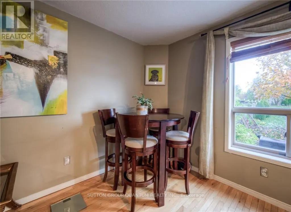 99 Foxborough Drive Property Photo 13