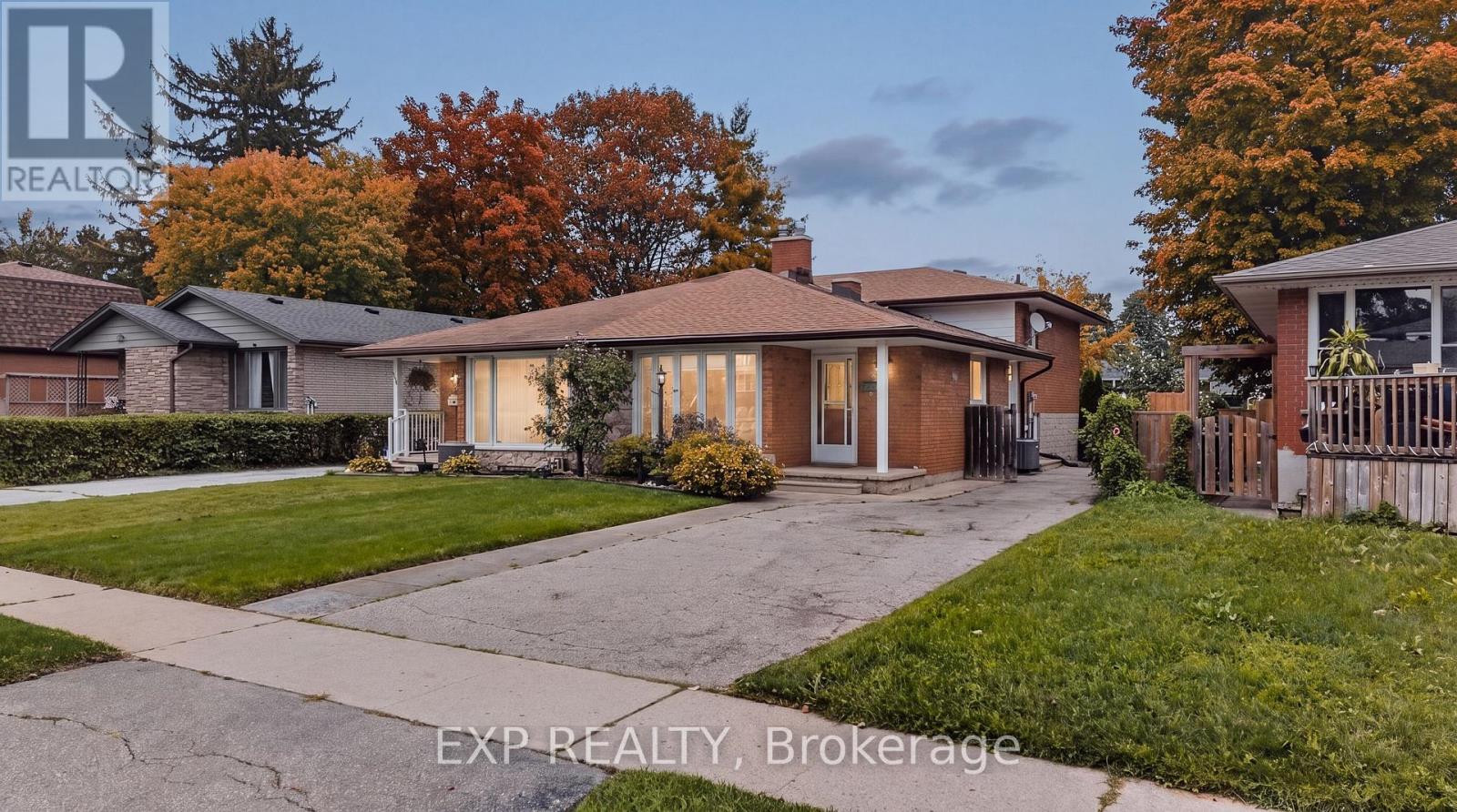 1393 PINEVIEW AVENUE Property Photo 1
