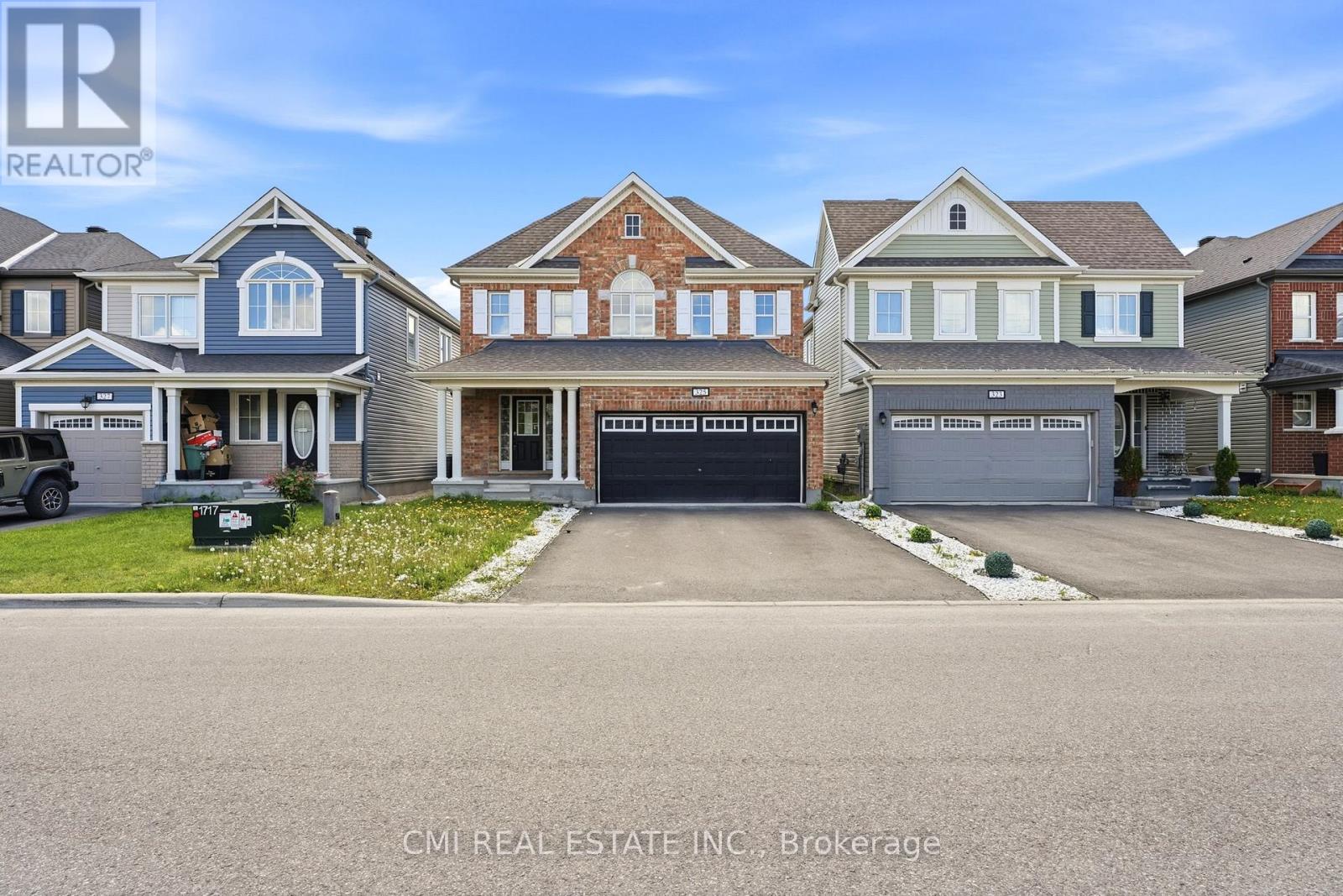 325 Sweetclover Way Property Photo 2