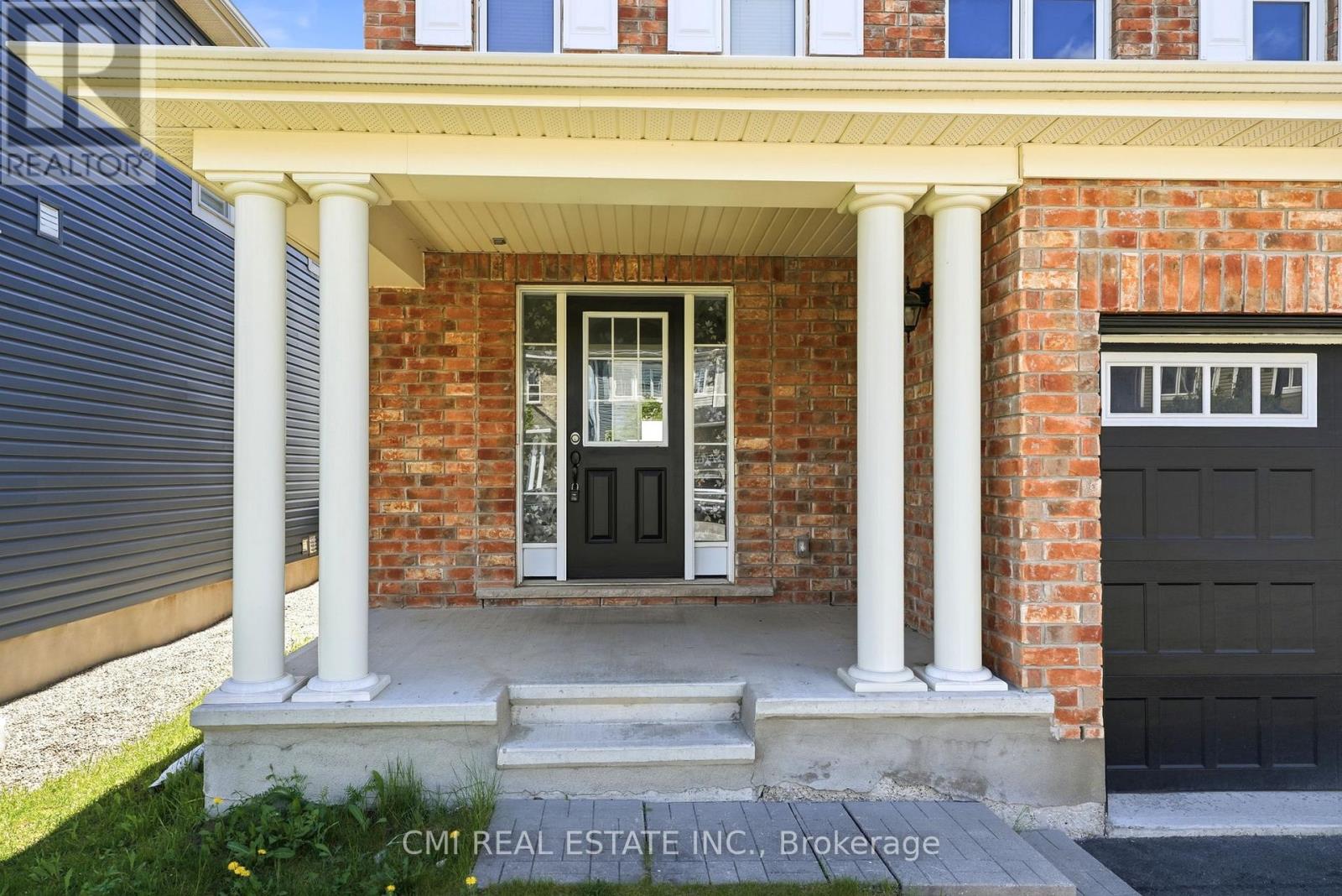 325 Sweetclover Way Property Photo 3
