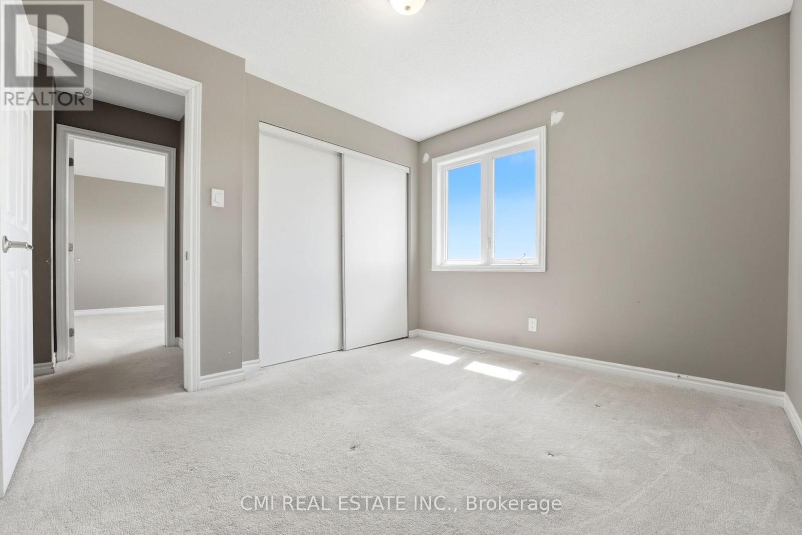 325 Sweetclover Way Property Photo 25