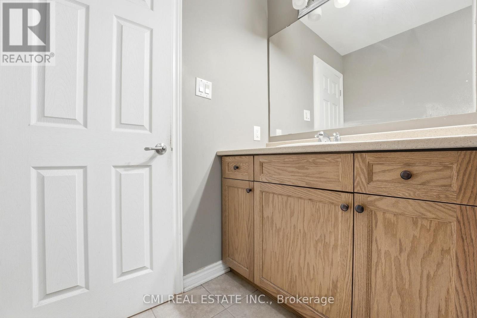 325 Sweetclover Way Property Photo 35