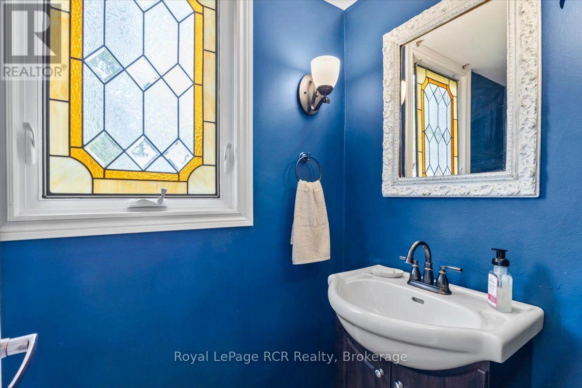 144 2nd Street Property Photo 16