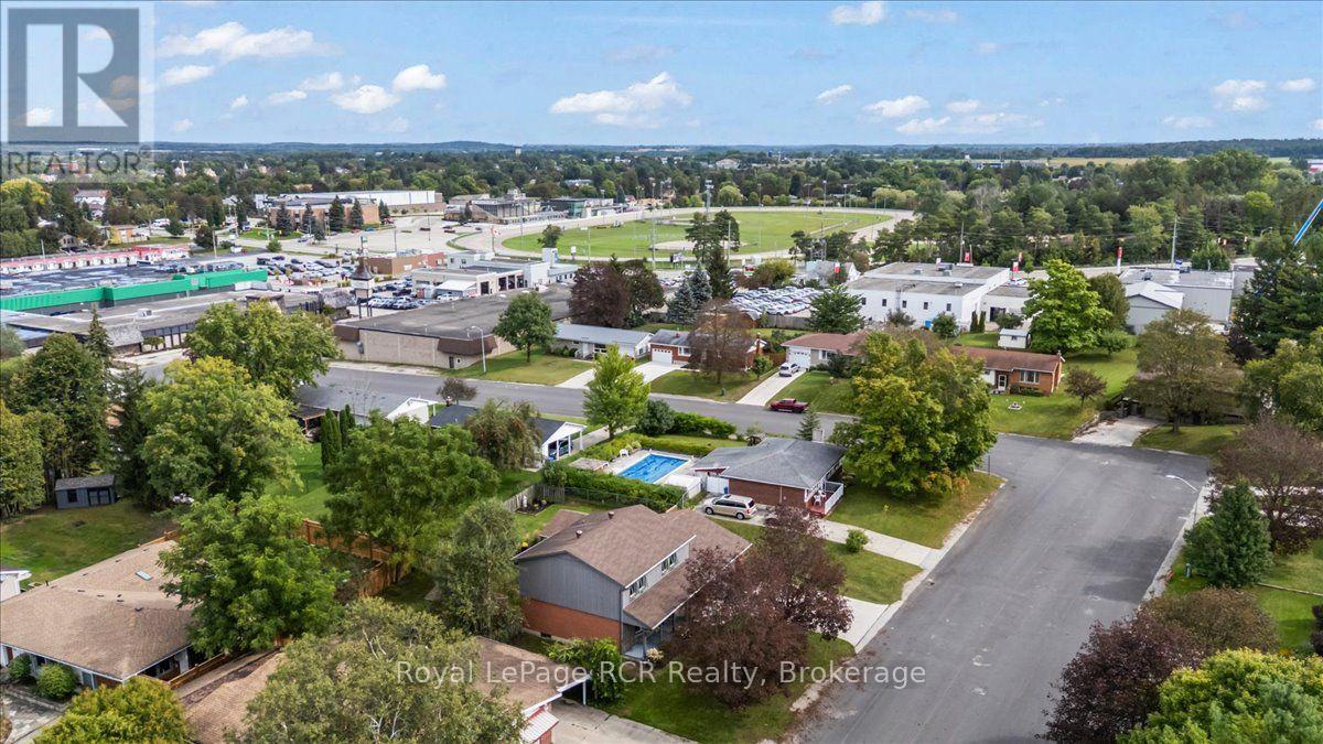 144 2nd Street Property Photo 40