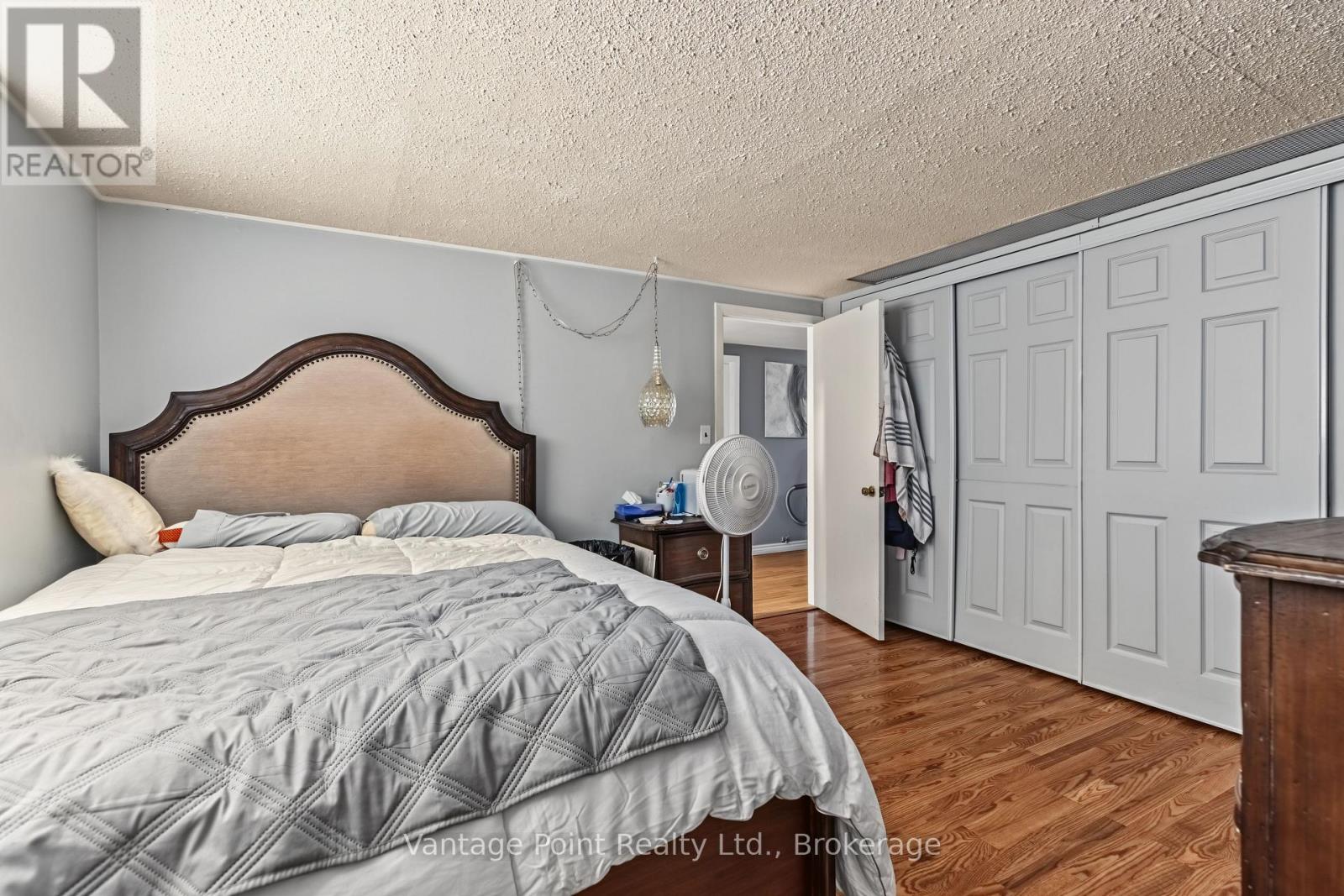 1154 2nd Avenue W Property Photo 21