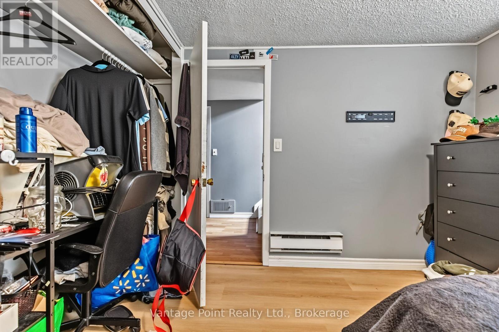 1154 2nd Avenue W Property Photo 24