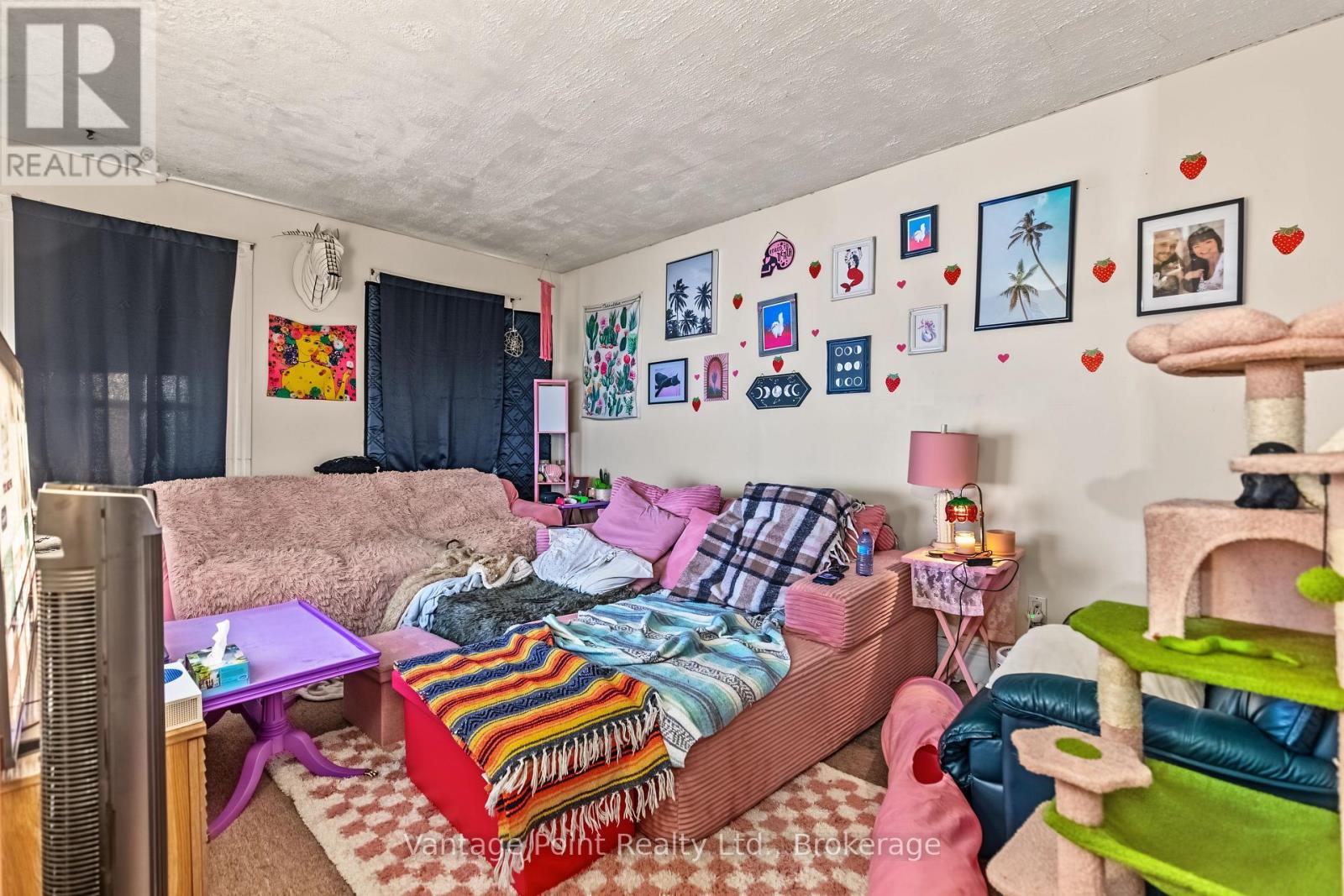 1154 2nd Avenue W Property Photo 32