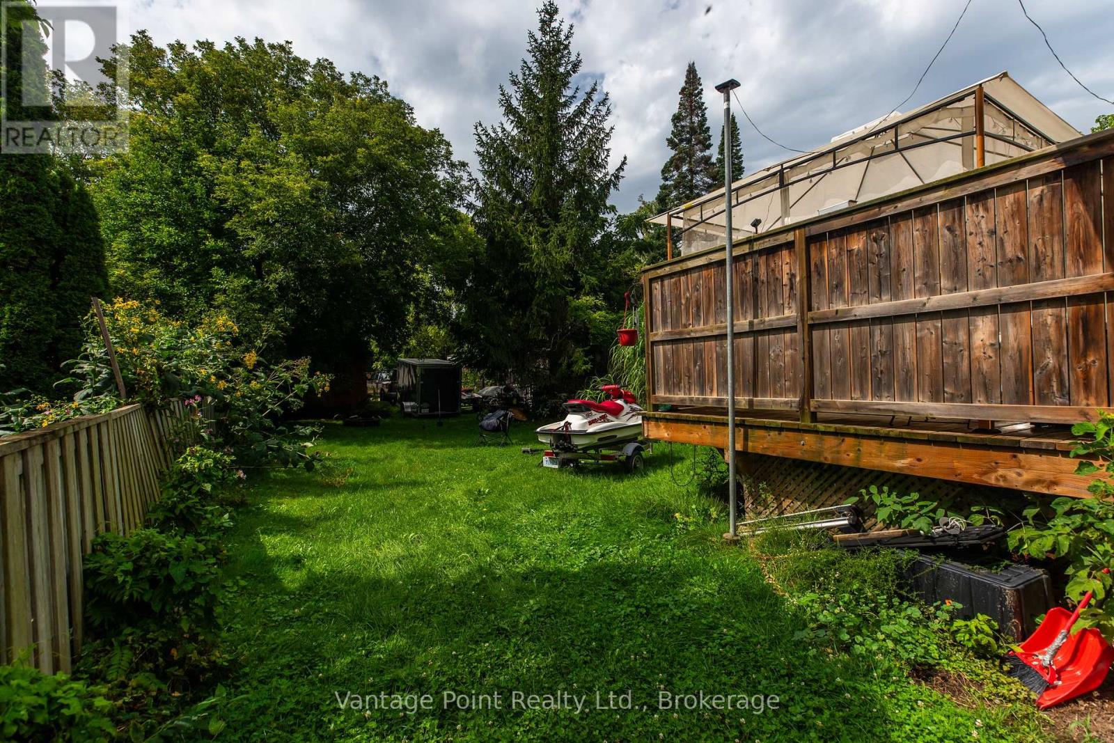 1154 2nd Avenue W Property Photo 42
