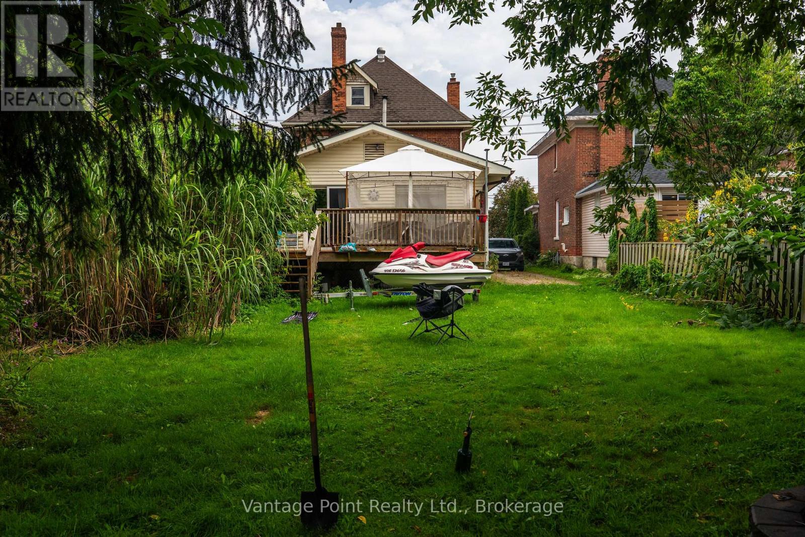 1154 2nd Avenue W Property Photo 45