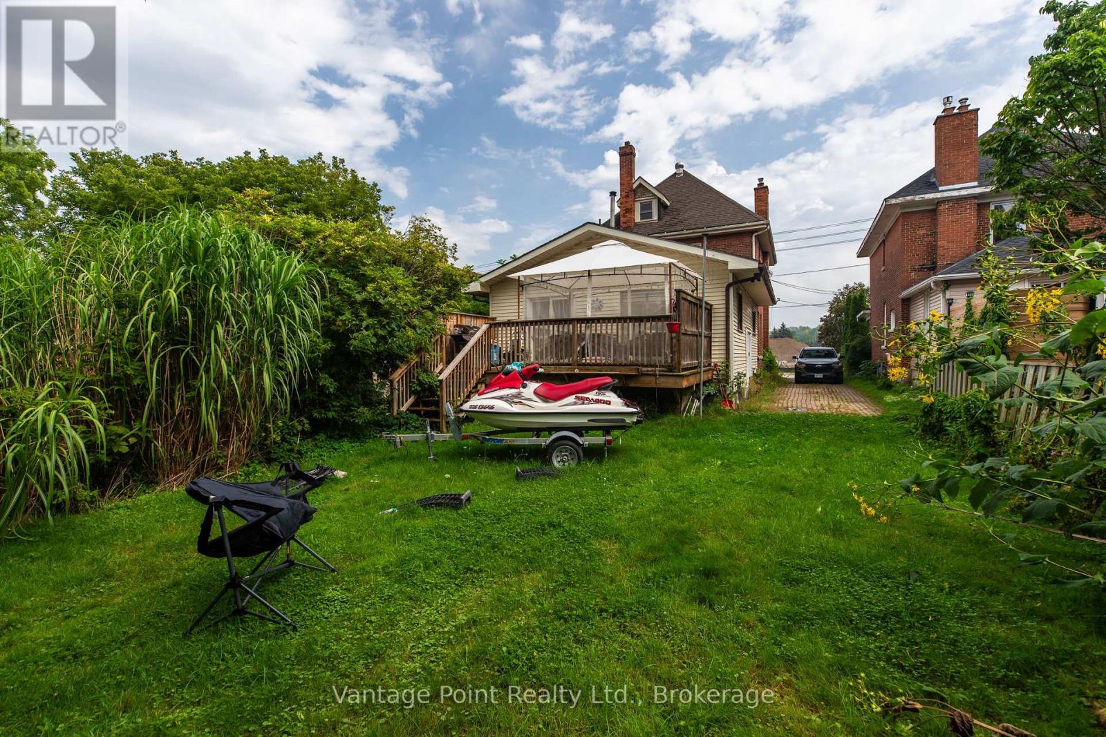 1154 2nd Avenue W Property Photo 46