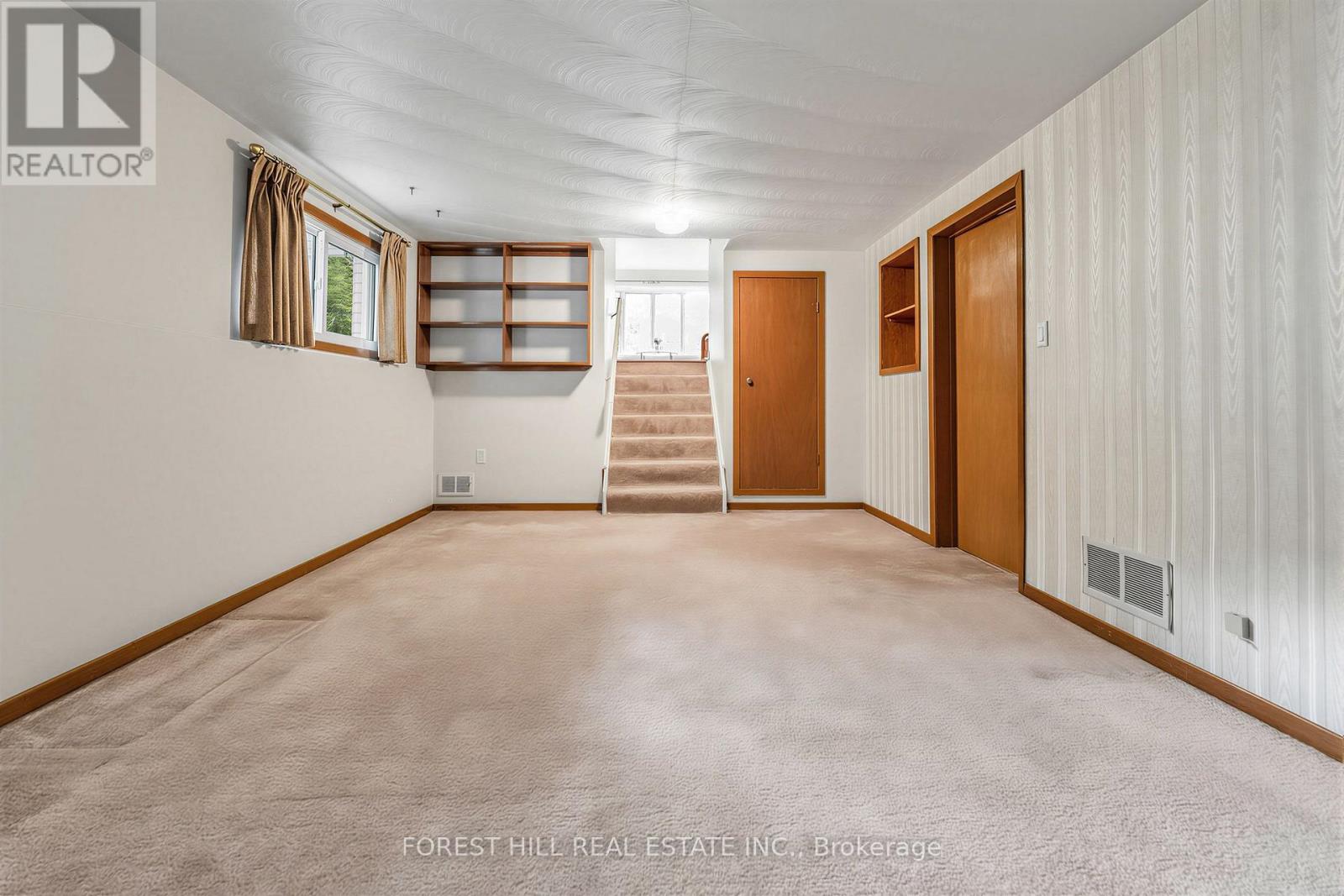56 Little John Road Property Photo 25