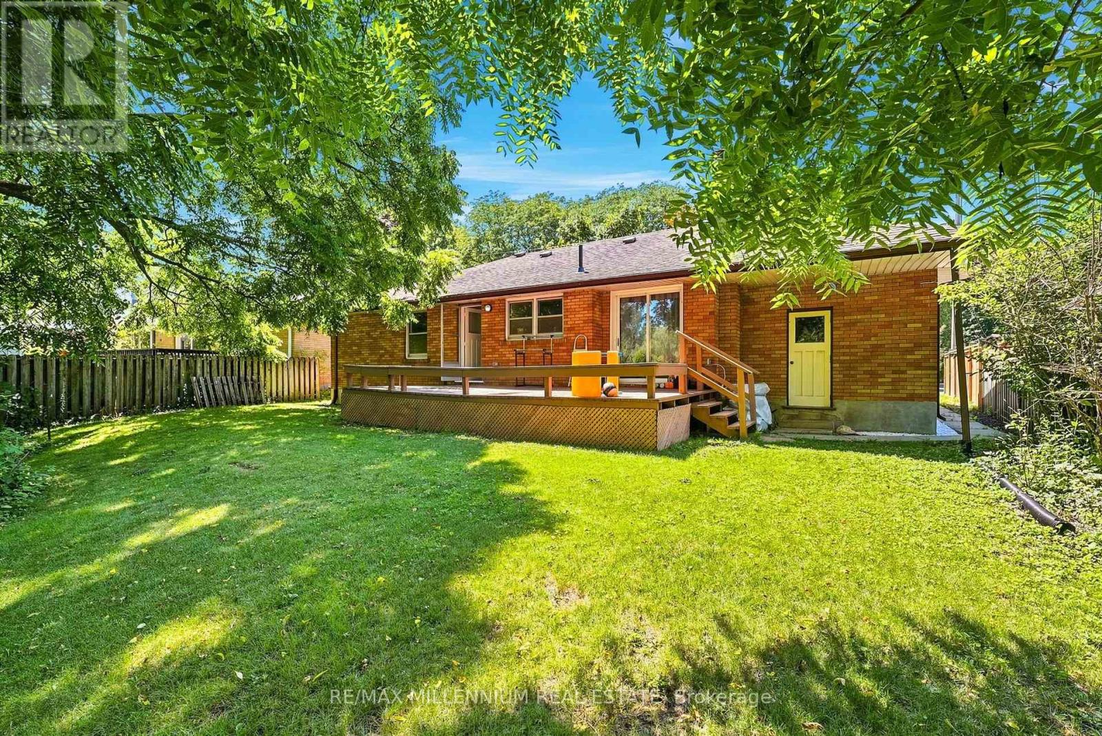 22 Montgomery Road Property Photo 40