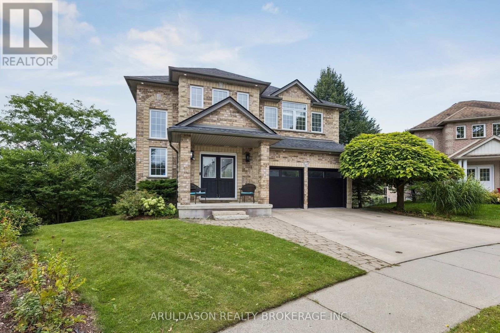 827 GREY ALDER COURT