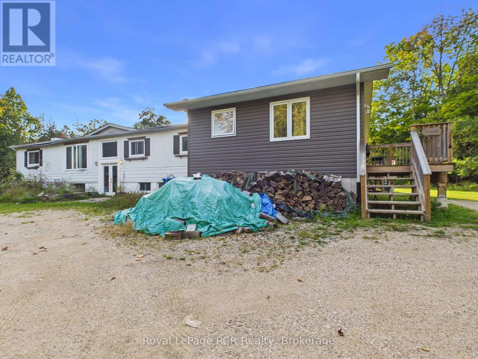 394908 2 Concession Property Photo 2