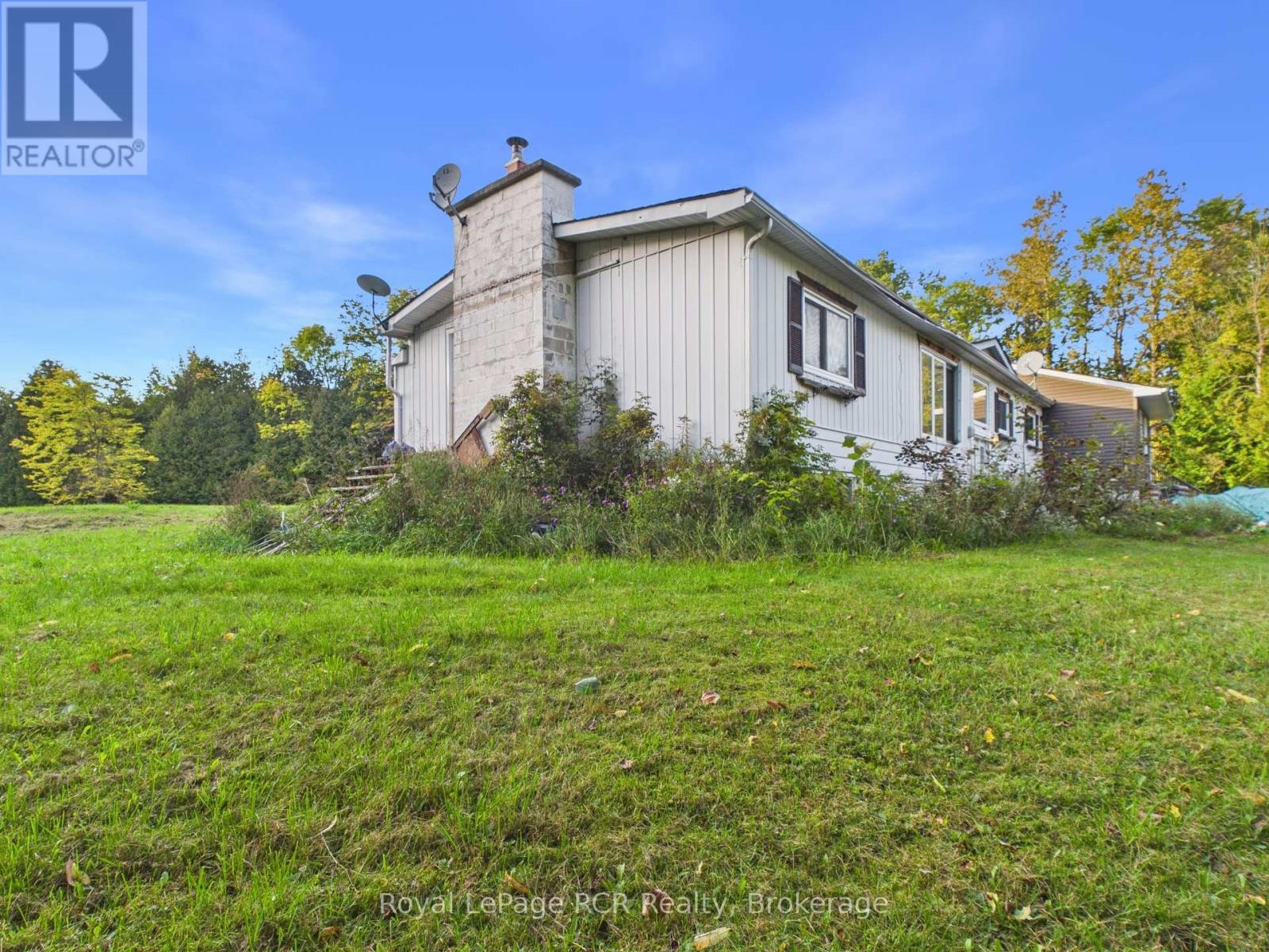 394908 2 Concession Property Photo 35