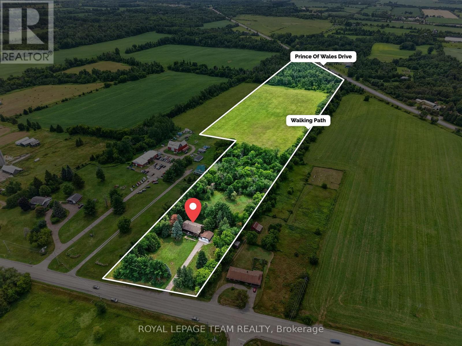 5584 First Line Road Property Photo 4