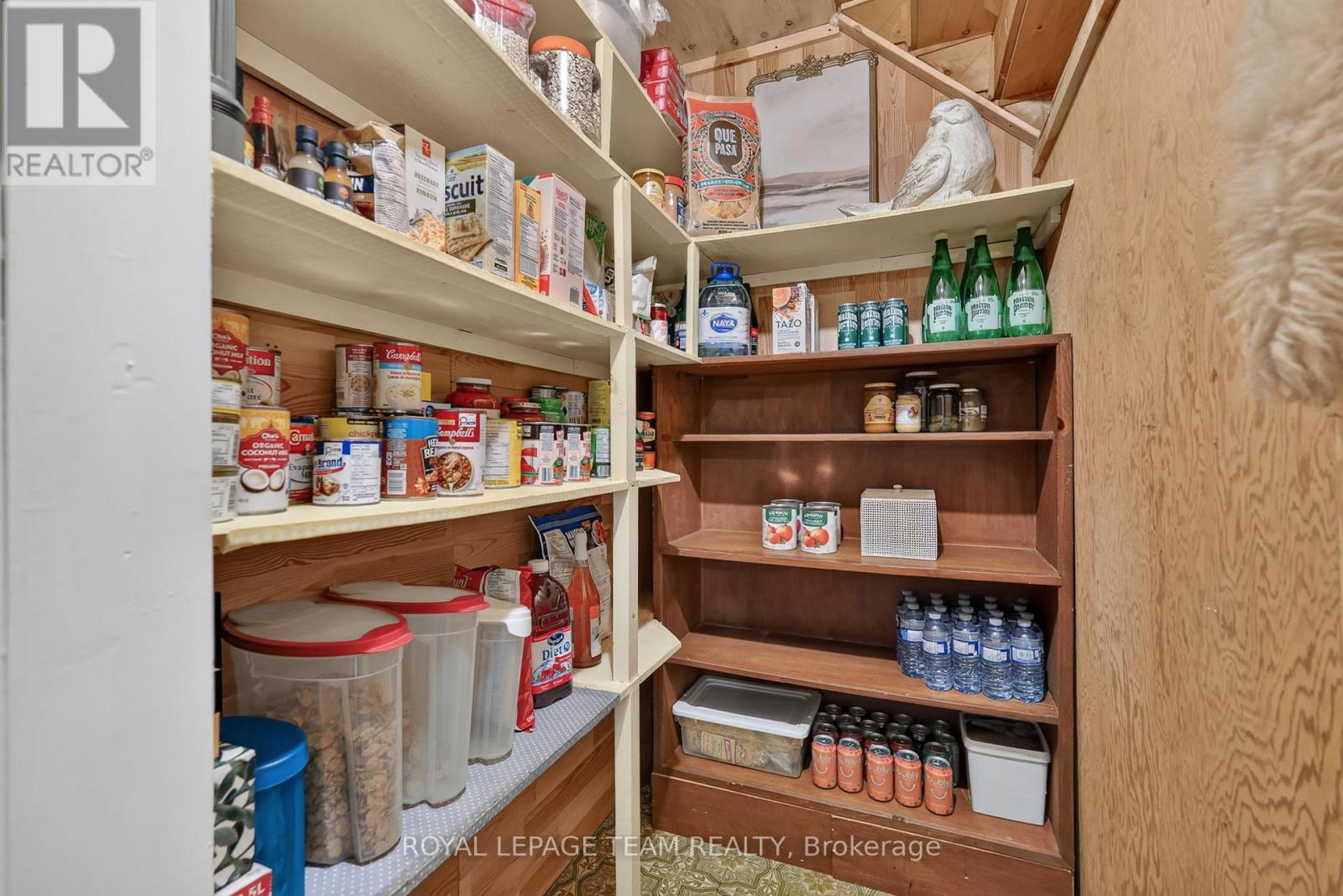 5584 First Line Road Property Photo 15